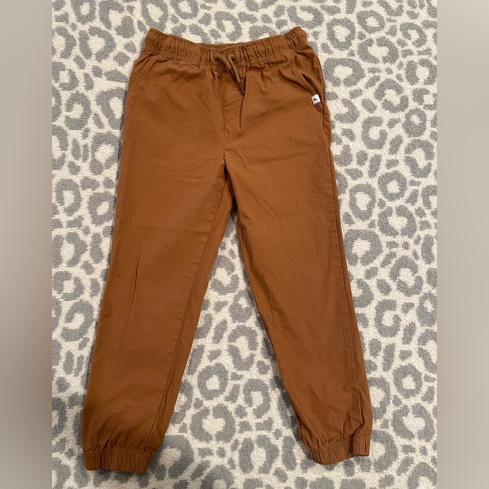 TOMMY BAHAMA Boys M 7/8 brown joggers